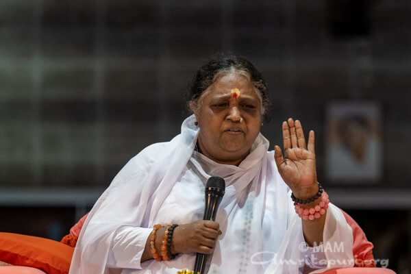 MESSAGGIO di AMMA PER IL NUOVO ANNO