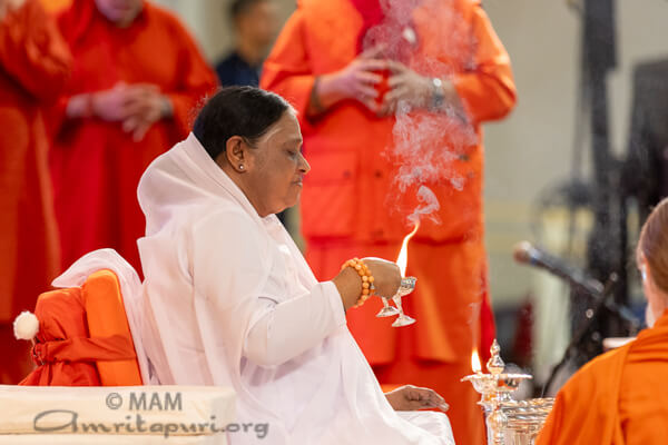 Giornata di Amma nella cittadina di Elburn