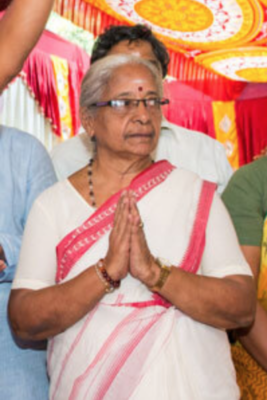 La Dott.ssa M. Lakshmi Kumari riceve il premio Amrita Keerti Puraskar